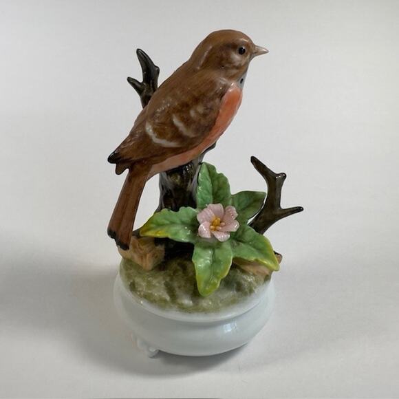 TAJ Importing Robin On Branch Bird Music Box Porcelain Japan/San Francisco VTG - Picture 10 of 16
